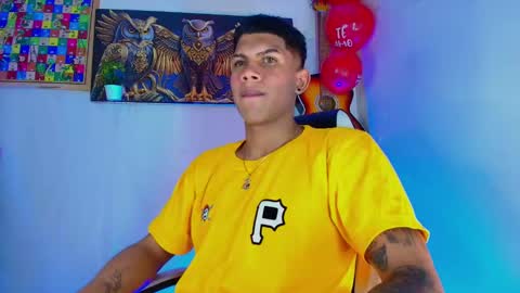 Damian online show from February 2025 10:10:02 PM