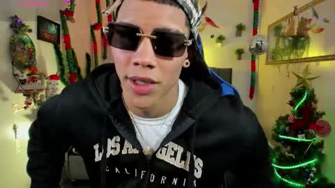 Damian online show from December 2025 03:13:02 AM