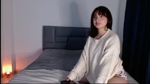 Damian   Maya online show from January 2026 01:11:01 AM