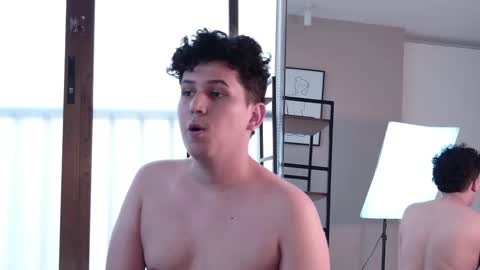 Snapshot of damian_salvatoree chatting on September 2025 09:09:02 PM damian_salvatoree online show from September 2025 09:09:02 PM