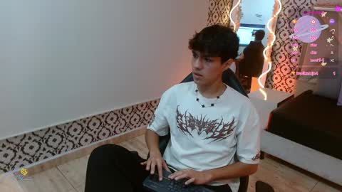 damian_tay online show from April 2026 11:26:01 AM