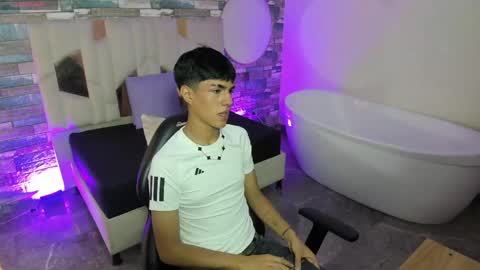 damian_tay online show from May 2026 03:11:02 AM