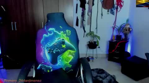 Snapshot of damian_torner chatting on February 2025 10:23:01 AM Damian torner online show from February 2025 10:23:01 AM