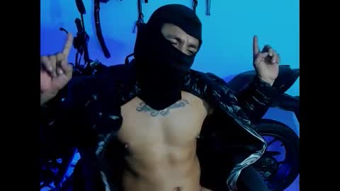 Snapshot of damian_torner chatting on October 2025 10:06:02 PM Damian torner online show from October 2025 10:06:02 PM