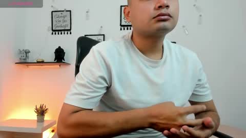 damianblazee online show from May 2026 02:03:01 PM