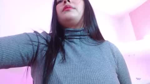 Damii online show from December 2025 03:15:01 AM