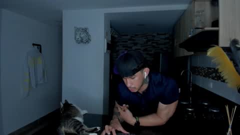 INSTAGRAM  DAMMIANMILLEROFICIAL online show from February 2026 12:25:01 PM