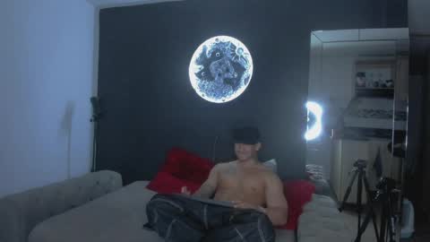 INSTAGRAM  DAMMIANMILLEROFICIAL online show from April 2026 04:57:01 AM