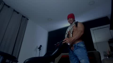 INSTAGRAM  DAMMIANMILLEROFICIAL online show from April 2026 06:19:01 AM