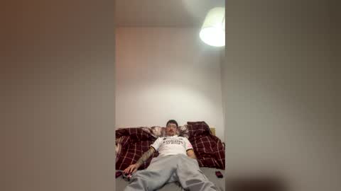 Snapshot of damo111694 chatting on February 2026 11:22:01 PM damo111694 online show from February 2026 11:22:01 PM