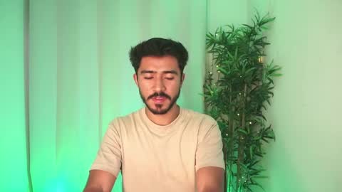 damon_frost online show from April 2026 09:39:01 PM