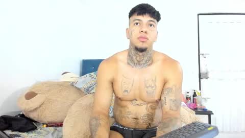 Snapshot of damonxxx1 chatting on October 2025 08:26:02 AM Damon online show from October 2025 08:26:02 AM