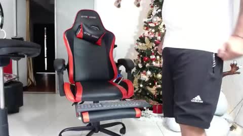 Snapshot of damyan_2003 chatting on December 2024 12:58:01 PM damyan_2003 online show from December 2024 12:58:01 PM