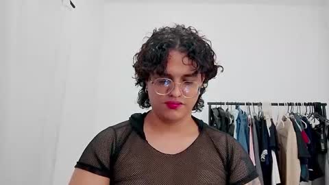 Snapshot of dan_blous chatting on February 2026 01:04:02 AM Diane Blosson online show from February 2026 01:04:02 AM