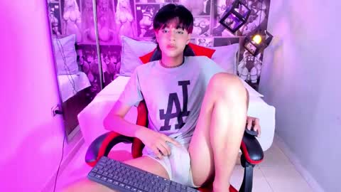 D A N online show from December 2025 07:43:02 PM