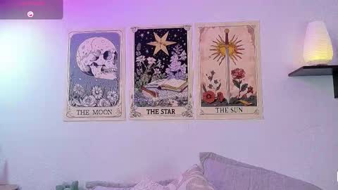 Snapshot of dan_universe chatting on September 2025 07:46:02 PM Bluemoon online show from September 2025 07:46:02 PM