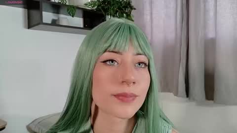 Snapshot of dan_universe chatting on October 2025 07:47:01 PM Bluemoon online show from October 2025 07:47:01 PM