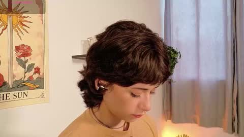 Snapshot of dan_universe chatting on December 2025 08:02:01 PM Bluemoon online show from December 2025 08:02:01 PM