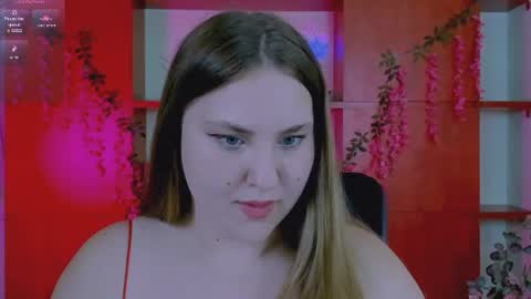 dana_cute1_ online show from June 2026 07:05:01 PM