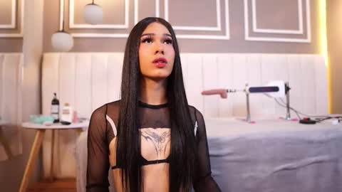 Dana online show from December 2025 12:49:02 AM