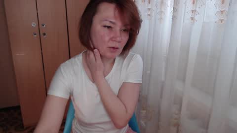danbie_leen online show from April 2026 10:22:02 AM