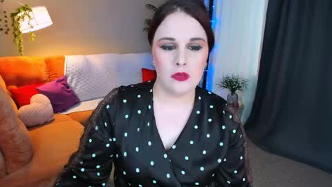 Olivia online show from May 2026 10:10:02 AM