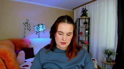 Snapshot of dancingsurprise chatting on June 2026 07:03:01 AM Olivia online show from June 2026 07:03:01 AM