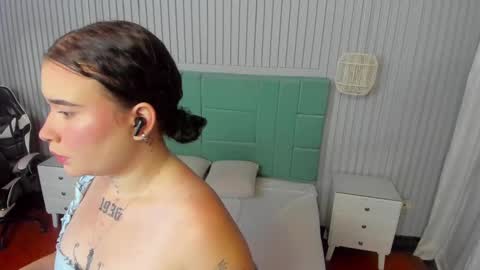 Snapshot of danee_19 chatting on January 2025 11:34:02 AM Daniela online show from January 2025 11:34:02 AM