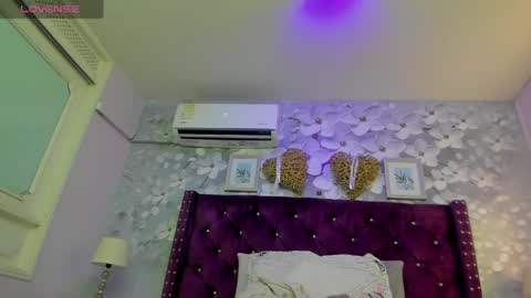 Daniela online show from April 2026 11:21:02 AM