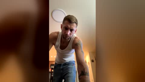 Snapshot of danerdude chatting on February 2026 02:00:02 PM danerdude online show from February 2026 02:00:02 PM