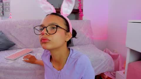 Danesa online show from April 2026 09:12:02 PM