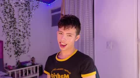 Dani Dancer online show from May 2026 11:24:02 PM