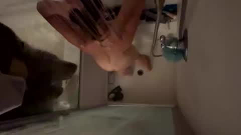 Snapshot of dani_deepthroats chatting on November 2025 05:05:01 AM dani_deepthroats online show from November 2025 05:05:01 AM