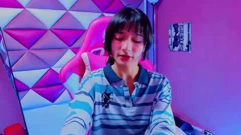 dani_dream online show from October 2025 01:52:01 PM