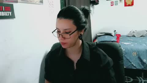 dani y jocelyn online show from July 2026 11:39:02 PM