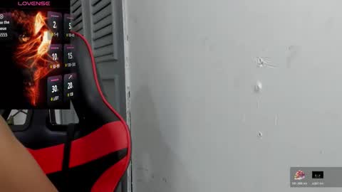 Snapshot of dani_lue chatting on November 2025 02:16:01 PM dani_lue online show from November 2025 02:16:01 PM