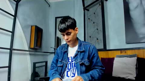 Snapshot of dani_mc chatting on November 2025 12:09:02 PM dani_mc online show from November 2025 12:09:02 PM