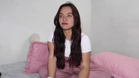 Snapshot of dani_widow chatting on January 2025 03:19:01 AM dani_widow online show from January 2025 03:19:01 AM