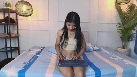 danibell_sweet online show from April 2026 07:12:02 PM