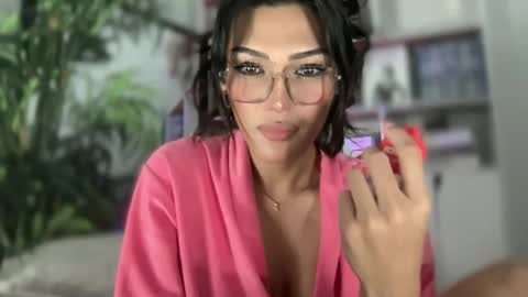 Snapshot of danica_walton chatting on January 2025 07:29:01 PM danica_walton online show from January 2025 07:29:01 PM