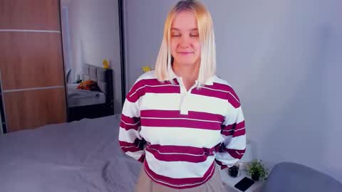 Carnelia online show from March 2026 07:03:02 AM