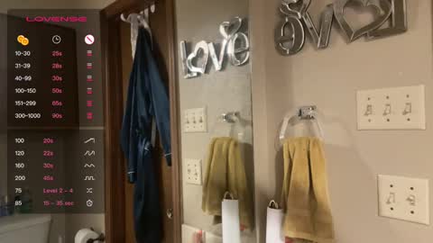 Snapshot of danidragon69 chatting on December 2024 01:43:01 PM Dani Dragon online show from December 2024 01:43:01 PM