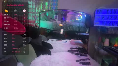 Snapshot of danidragon69 chatting on January 2025 08:43:01 AM Dani Dragon online show from January 2025 08:43:01 AM