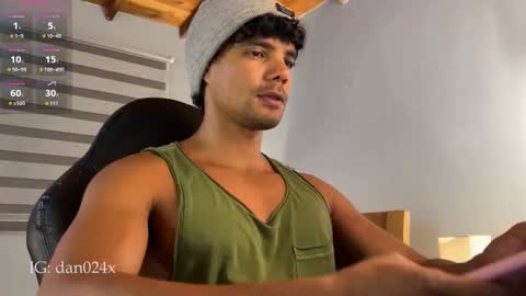 Daniel  online show from December 2025 12:04:02 AM