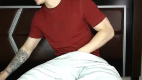 daniel_collins07 online show from March 2025 05:57:02 PM