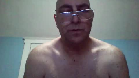 Daniel online show from October 2025 01:40:01 AM