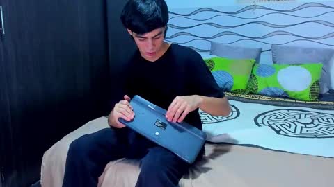 Daniel online show from March 2026 12:12:02 PM