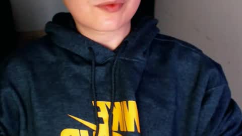 Snapshot of daniel_ruis16 chatting on December 2024 01:54:02 PM daniel_ruis16 online show from December 2024 01:54:02 PM