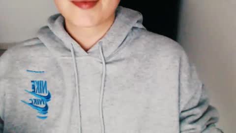 Snapshot of daniel_ruis16 chatting on January 2025 02:03:02 PM daniel_ruis16 online show from January 2025 02:03:02 PM