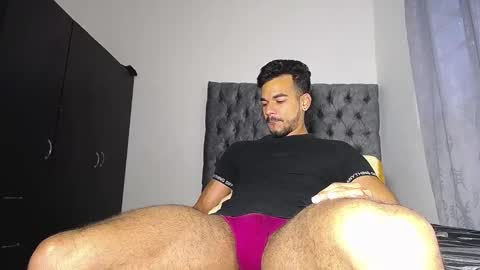 Snapshot of daniel_sherlock chatting on January 2025 11:31:02 AM Daniel Sherlock online show from January 2025 11:31:02 AM